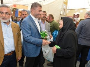 Başkan Türkmen, Pazar Esnafını Ziyaret Etti