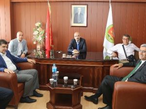 Karaman’da Milletvekili Adayı Konuk’un Seçim Çalışması