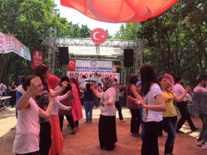 Bartınlılar Bahar Şenliği’nde Buluştu
