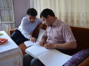 Kaymakam Aydın İhtiyaç Sahibi Aileleri Evlerinde Ziyaret Etti