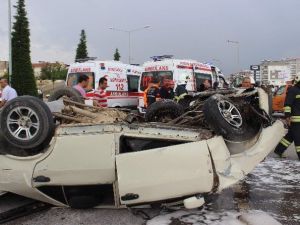 Hurdaya Dönen Bu Araçtan 7 Kişi Sağ Çıktı