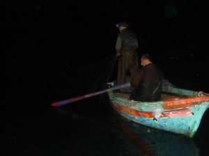 Jandarmadan Kaçak Balık Avına Geçit Yok