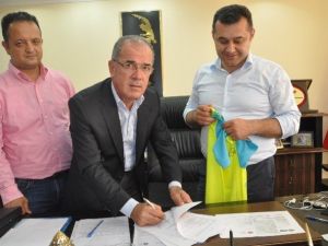 Triathlon Dünya Kupası Protokolü İmzalandı