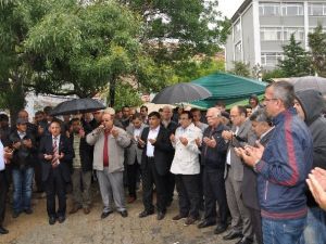 Emet’te Hayır Yemeği Ve Hatim Duası Etkinliği
