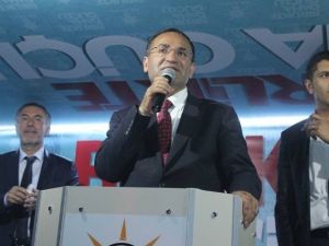 Bozdağ: “Siyasi Partilerin Vaatleri Yalan Rüzgarına Döndü”