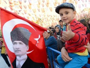 Başkan İmamoğlu, Bir Yılda Yaptığı Çalışmaları Halka Anlattı