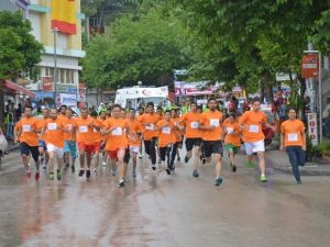 Kozan’da 2 Haziran Kurtuluş Koşusu Yapıldı