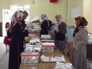 Beylikova’da Kur’an Kursu Öğrencileri Yararına Kermes