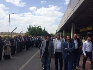 “Bölgesel Siyaset Yapan Partilerin Çözüm Üretecek Gücü Olmaz”