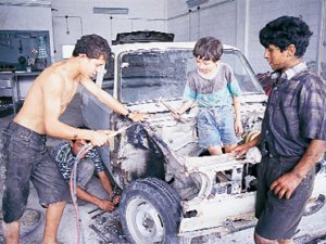 Çocuk İşçilerin Sayısı 9 Milyona Yaklaştı