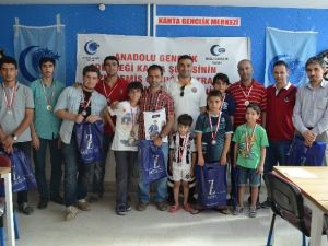 Kahta’da Satranç Ve Dama Turnuvası Düzenlendi