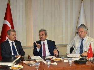 İşsizliğin İlacı Hizmet Sektörü