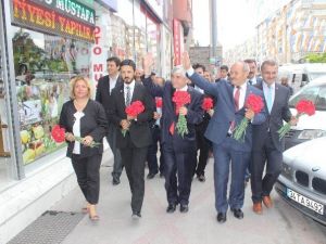 Milli İttifak’tan Sevgi Yürüyüşü