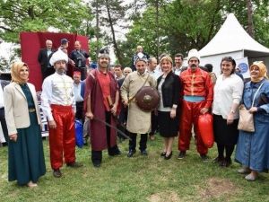 Fetih Coşkusu Kartepe’ye Yaşandı