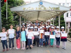 On Yirmi Bilgi Evleri Öğrencileri Başkan Aydın’ı Ziyaret Etti