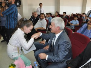 Öğrenci İstedi, Milletvekili Yaptı