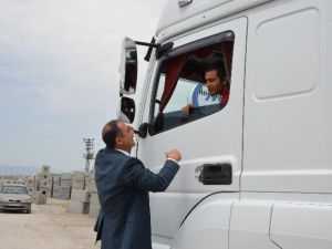 Yıldız, Esnafı Ziyaret Etti