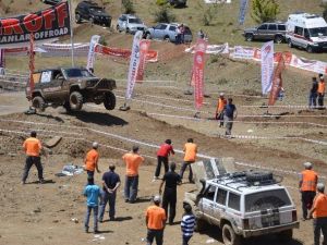 Kahramanmaraş’ta Off-road Yarışları Nefes Kesti