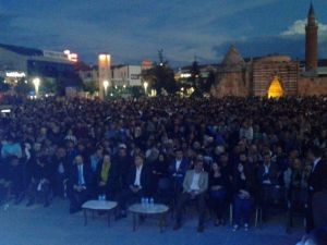 Yılın En’leri "Kırşehir Posta Gazetesi"nin Düzenlediği Törenle Ödüllerini Aldı