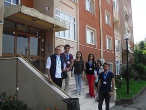 İzmit Belediyesi’nden Kapı Kapı Bilgilendirme
