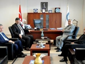 NEÜ Rektörü Şeker’den, KTO Karatay Üniversitesi’ne Ziyaret