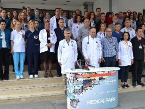 Medical Park’ta Dr. Furtun İçin Saygı Duruşu