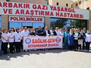 Samsun’daki Doktor Cinayeti Diyarbakır’da Kınandı