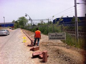Serdar Mahallesine Yaya Yolu Yapıldı