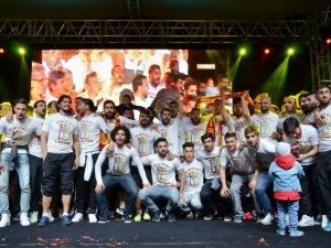 Malatyaspor Taraftarı Geceye Hazırlanıyor