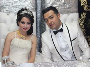 Bora İle Badeli Ailesinin Mutlu Günü