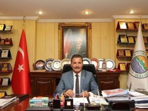 Başkan Tuna, Berat Kandili’ni Kutladı