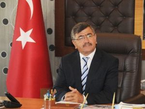 Belediye Başkanı Akdoğan’dan Berat Kandili Mesajı