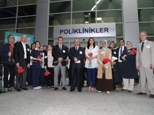 Erzurum Kamu Hastaneleri Birliği Genel Sekreterliğince Samsunda Görevi Başında Silahla Vurularak Şehit Edilen Op.dr. Kamil Furtun’a Yapılan Saldırıyı Kınamak İçin Basın Açılaması Yapıldı