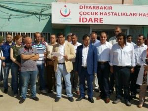 Sağlık Bakanlığı’nın Kararı İle Sağlık Çalışanları 15 Dakika İş Bıraktı