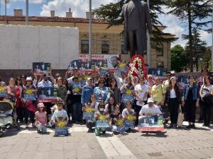 Eskişehir’de Lösemili Çocuklara Destek Yürüyüşü