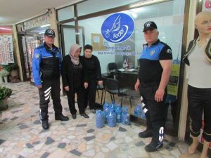 Toplum Destekli Polislerden Örnek Davranış