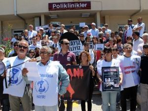 Çanakkale’de Çto Ve SES, Öldürülen Doktor İçin Yürüdü