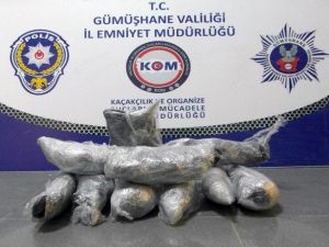 Gümüşhane’de 1 Kilo 370 Gram Esrar Ele Geçirildi