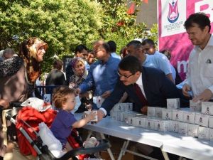 İki Bin Kişiye Kandil Simidi Dağıtıldı