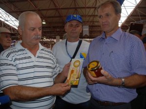 "Dünyanın En Saf Balı"