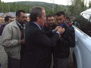 Merkez Partiye Katılımlar Sürüyor