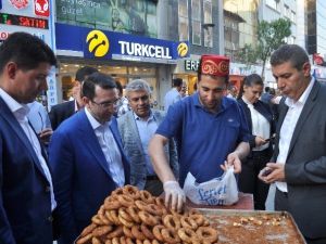 İbrahim Turhan: ’’Seçimlerde Ak Parti’nin Rakibi Yine Ak Parti’dir’’