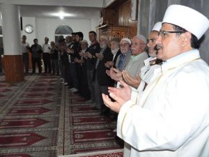 Niksar’da Berat Kandili İdrak Edildi