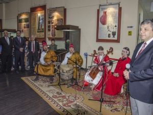 Moğolistan Milli Müzesi Türk Eserleri Teşhir Salonu Ve İdari Bölümü Hizmete Açıldı