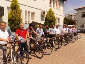 Bisiklet Dağıtım Töreni