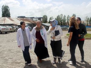 Tuba Işın Diyaliz Merkezini Ziyaret Etti