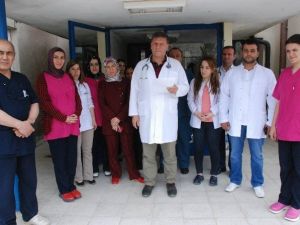 Gürün’de Sağlık Çalışanları Şiddeti Protesto Etti