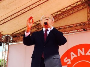 Kılıçdaroğlu, Sultangazi’de Halka Seslendi