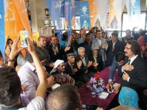 Haşimi Ergani’de Seçmenlerle Bir Araya Geldi
