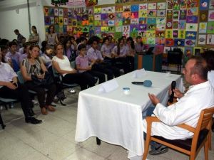 Aliağa Ortaokulu’ndan ’Meslek Tanıtım Günleri’